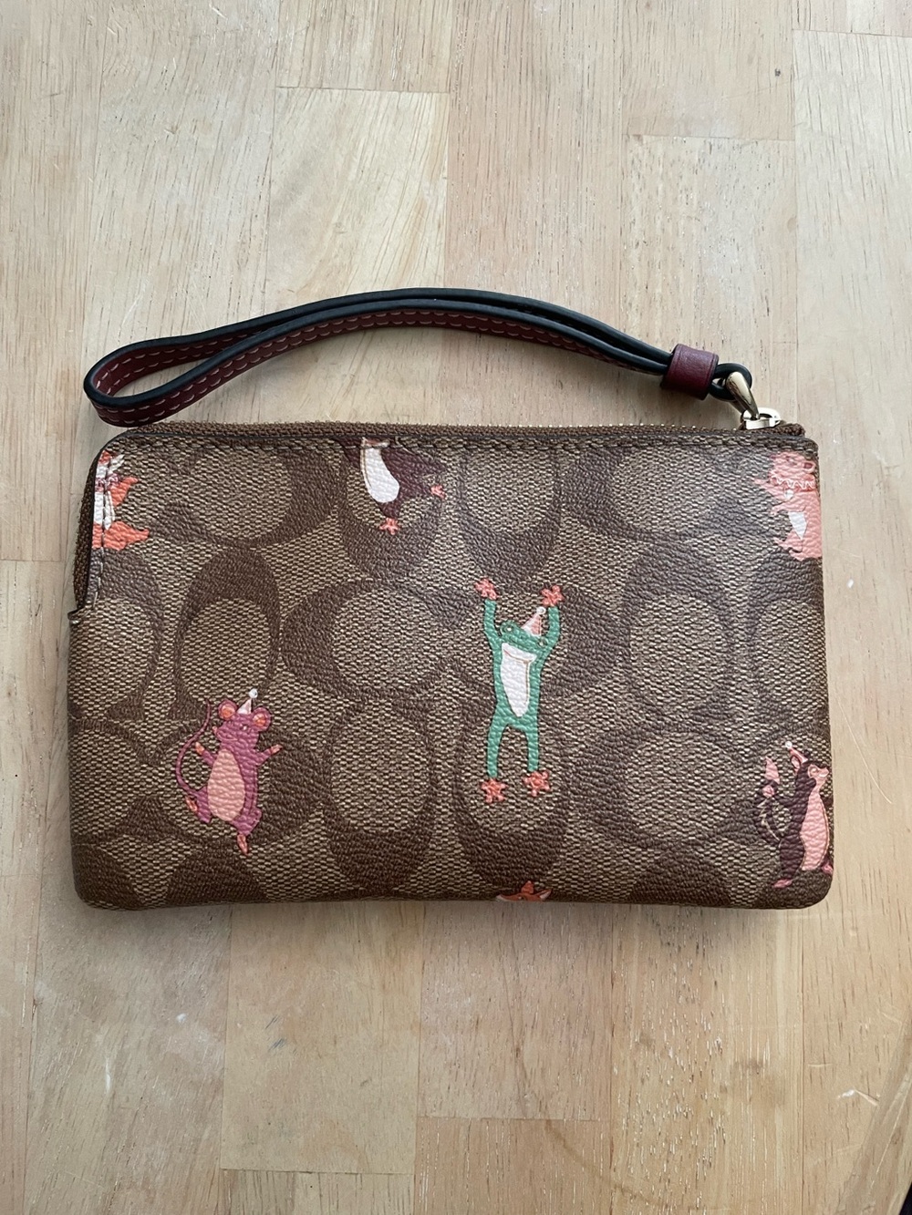 Party animal corner zip signature wristlet - Picture 3 of 6